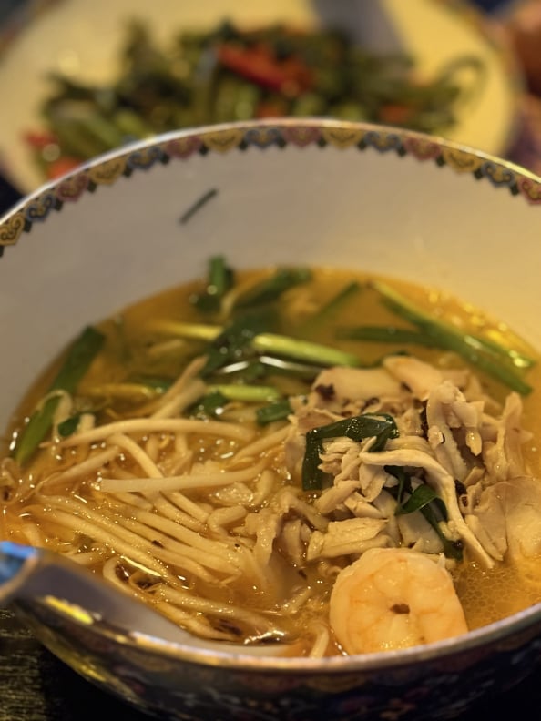Med Sellah Kentish Town, London UK | ytTastes | Yvanne Teo